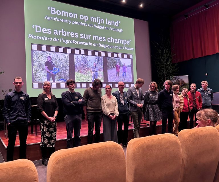 Overweldigend aantal ideeën en interesse om de film ‘Bomen op mijn land’ verder te verspreiden