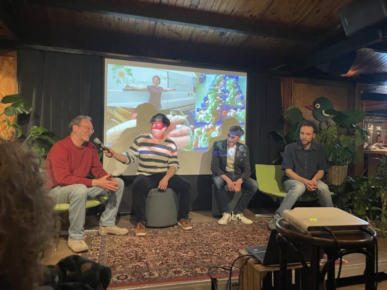 Filmvertoning Bomen op mijn land trekt betrokken publiek in Amsterdam